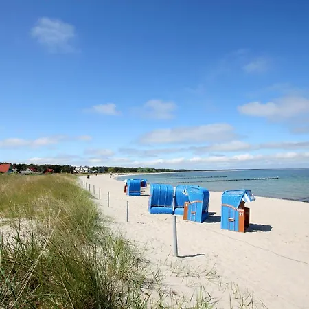 Schoene 2-raum-ferienwohnung Mit Terrasse - Haus Ostseeblick 1 Steuerbord